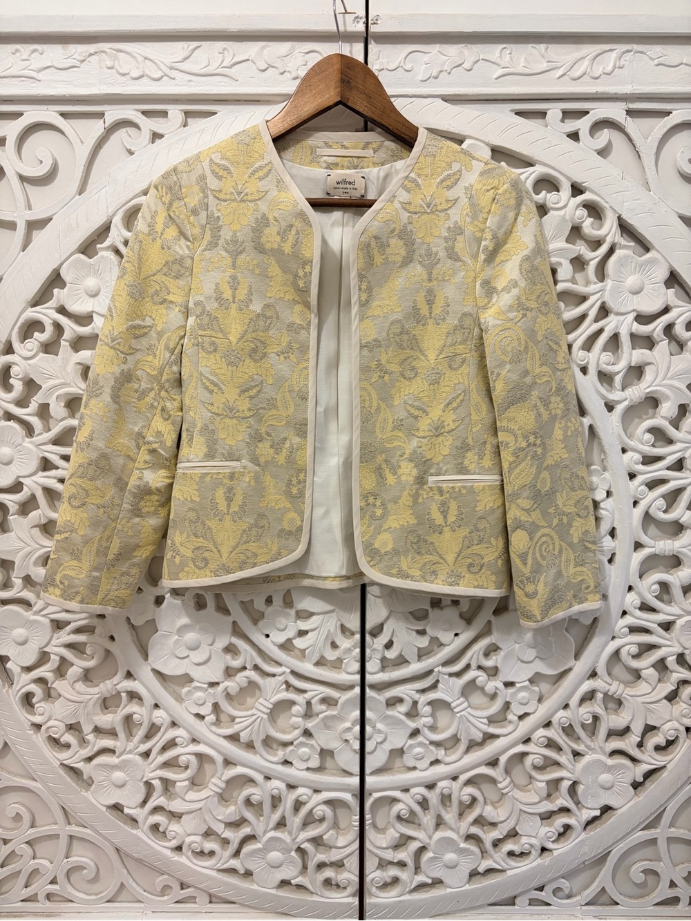 Wilfred Aritzia Jacquard Floral Blazer Jacket Silk Trim Size 2